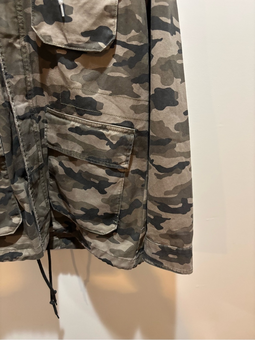 H&M Men's Camouflage Field Jacket with Grey Hood NWT Deadstock Y2K - Picture 10 of 14